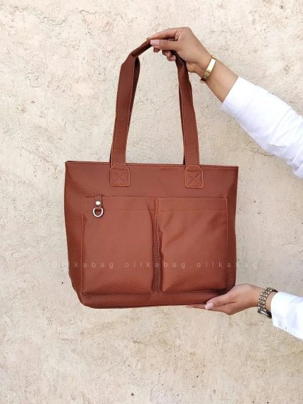 کیف بزرگ دانشجویی