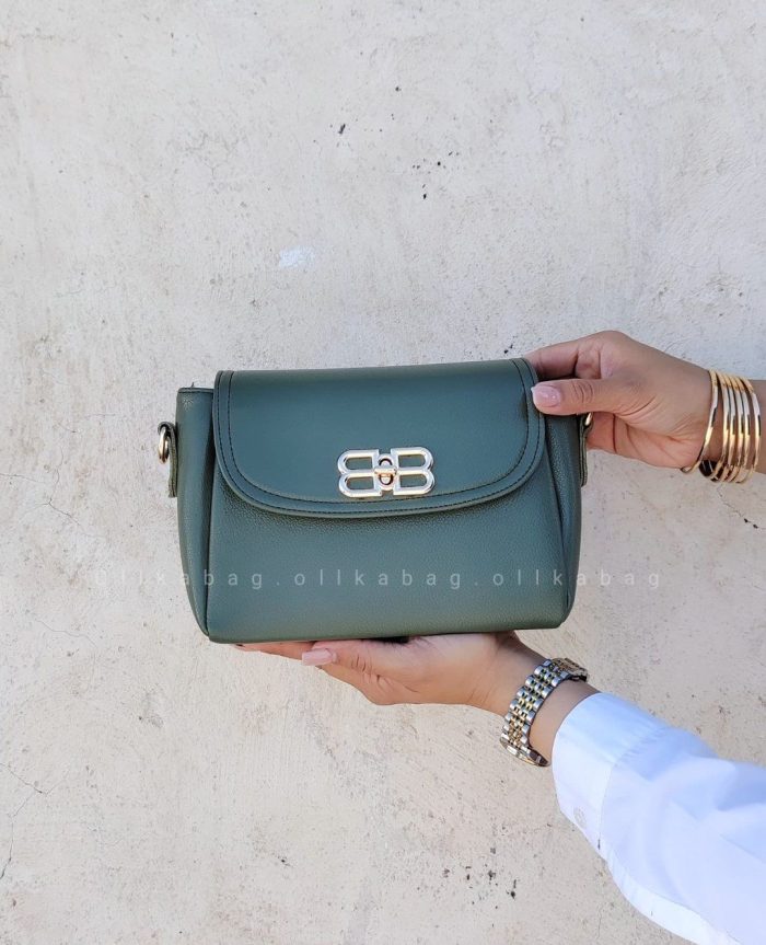 کیف دوشی B